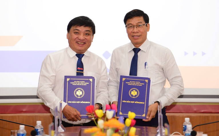 Báo Tuổi Trẻ hợp tác đào tạo với Trường đại học Công Thương TP.HCM