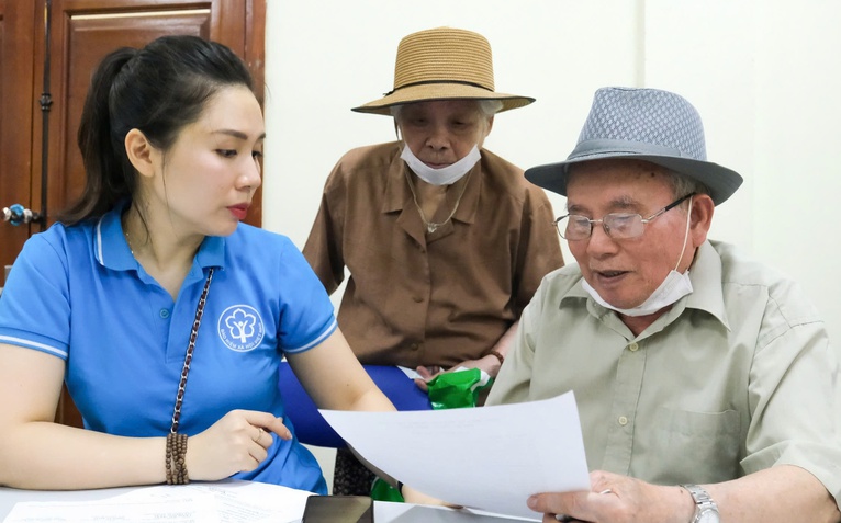 Những điều cần biết khi làm ủy quyền hưởng lương hưu, trợ cấp BHXH
