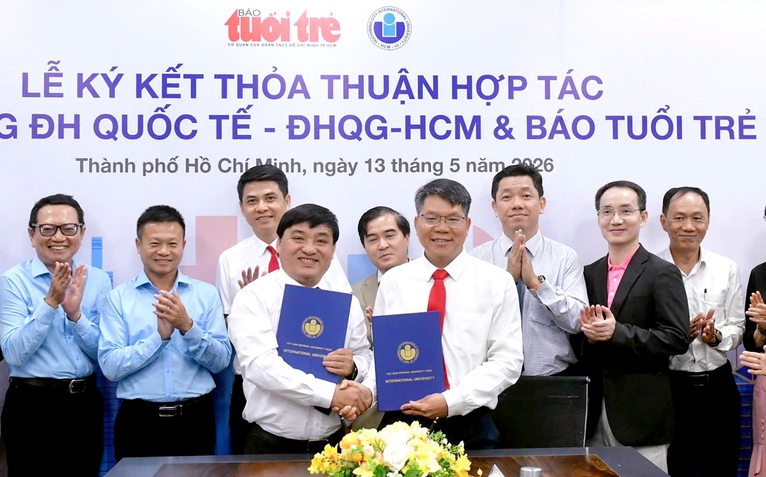Báo Tuổi Trẻ ký kết hợp tác với Trường đại học Quốc tế thuộc ĐH Quốc gia TP.HCM