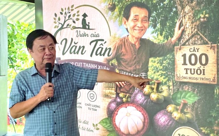 Ông Lê Minh Hoan chia sẻ việc bán măng cụt, 'bán' luôn người trồng măng cụt