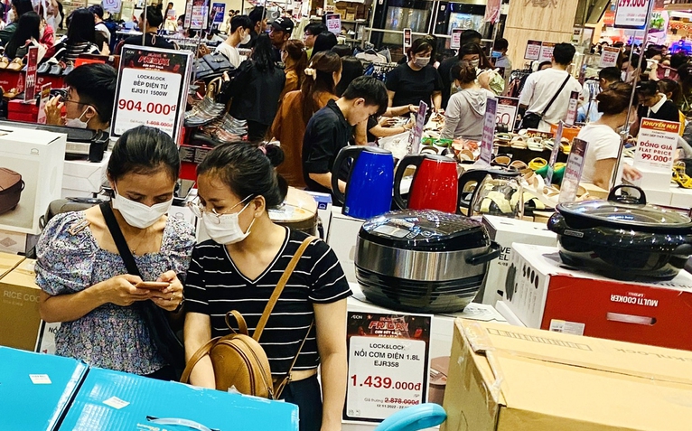 'Bẫy' hàng giả bủa vây người dùng Việt: Không để doanh nghiệp đơn độc