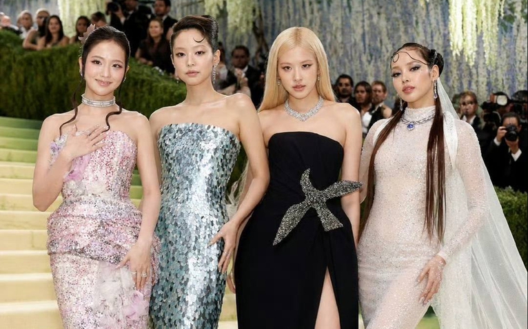 BTS, BlackPink gia nhập 'câu lạc bộ trăm triệu đô'