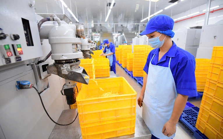 Người dân tại xã, phường an toàn khu cách mạng cần làm gì để được hưởng bảo hiểm y tế 100%?