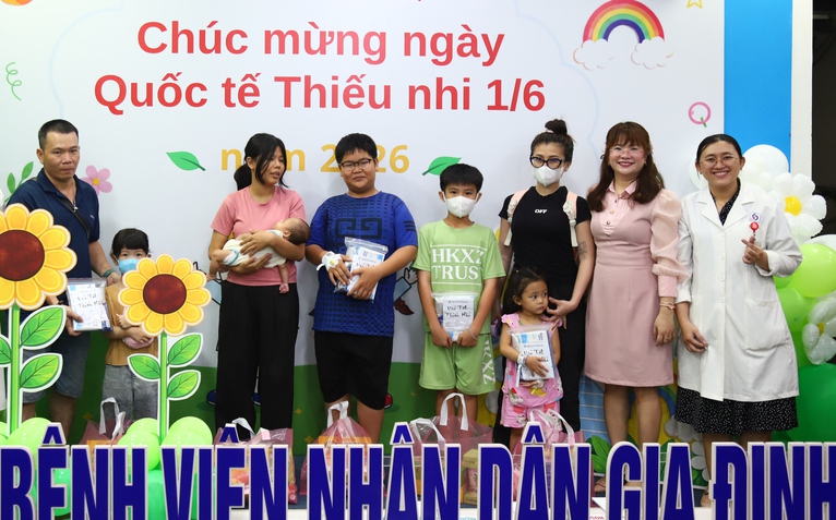 Quốc tế Thiếu nhi đặc biệt của các bệnh nhi tại Bệnh viện Nhân dân Gia Định