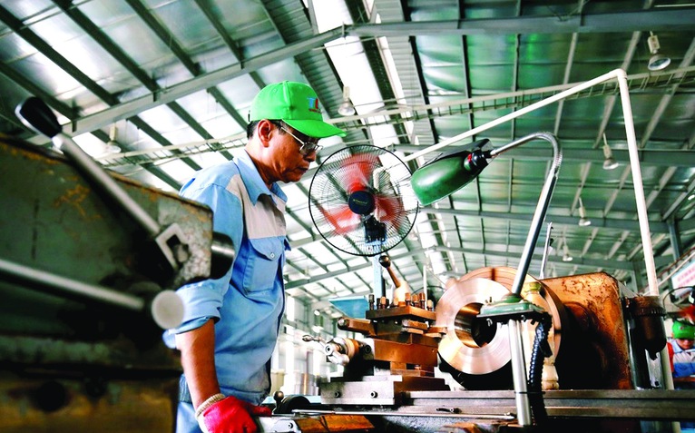 Năng lực sản xuất và giấc mơ công nghệ lõi