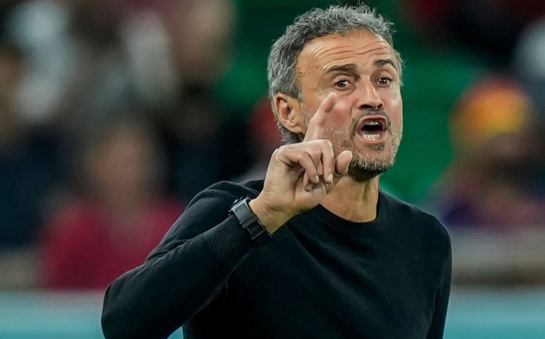 HLV Enrique: 'Cả PSG và Arsenal đều xứng đáng vô địch Champions League'