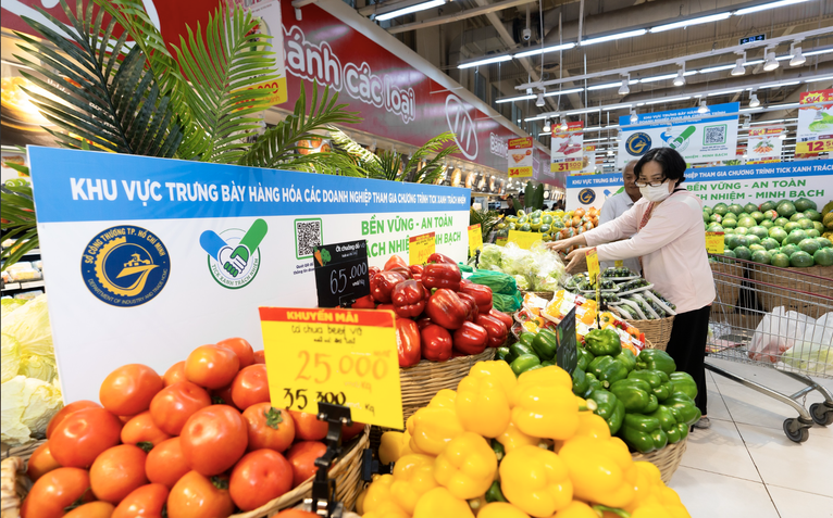 TP.HCM đưa 'Tick xanh trách nhiệm' vào bếp ăn trường học, siết chặt an toàn thực phẩm