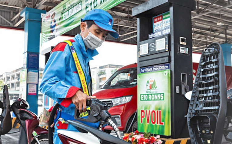 Giá xăng dầu tiếp tục giảm, xăng E10RON95 về mức trên  22.000 đồng/lít