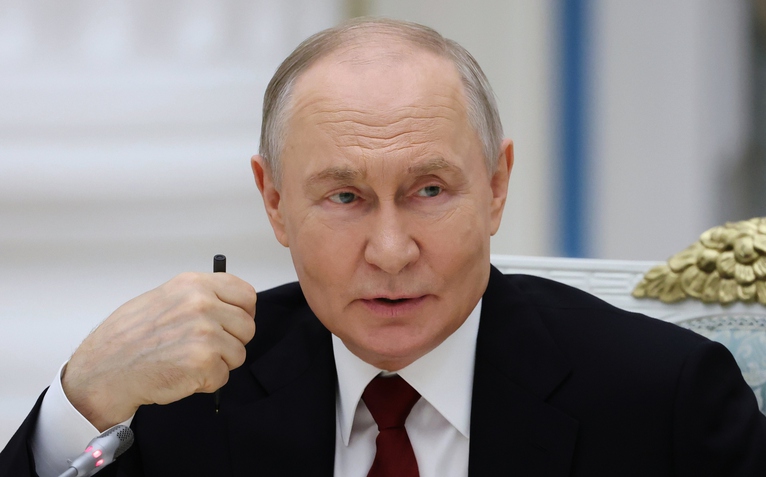 Ông Putin thừa nhận các đòn tấn công của Ukraine gây thiệt hại cho kinh tế Nga
