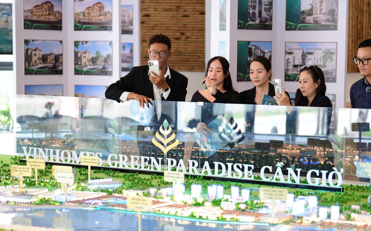 Vinhomes chốt ngày trả cổ tức tiền mặt 2025 khoảng 25.000 tỉ đồng