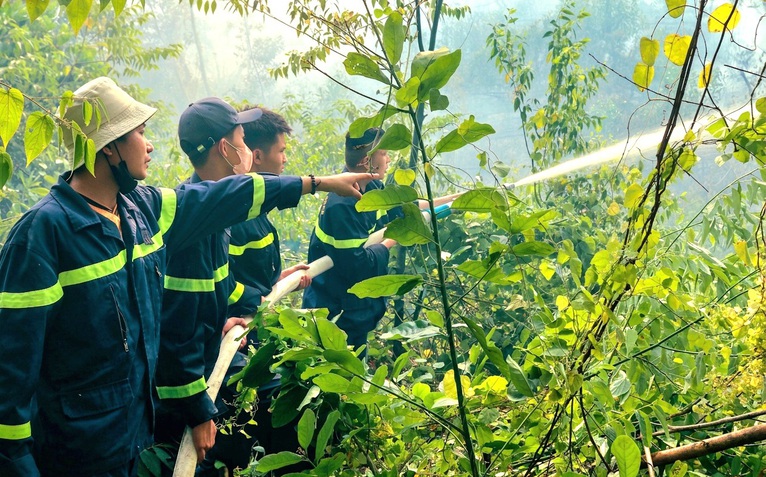 Thời tiết hôm nay 23-6: Cảnh báo miền Trung nắng nóng đặc biệt gay gắt, có nơi vượt 40 độ C