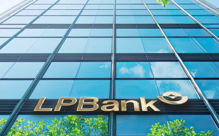 Cổ phiếu LPBank tăng kịch trần khi xuất hiện cổ đông tên Phạm Nhật Vượng