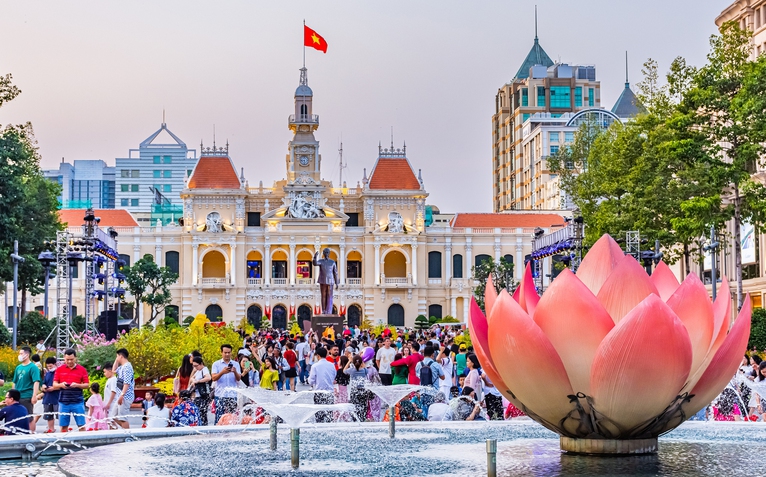 Một năm chính quyền hai cấp ở TP.HCM:

Thành phố rộng hơn, cán bộ gần hơn, việc dân nhanh hơn