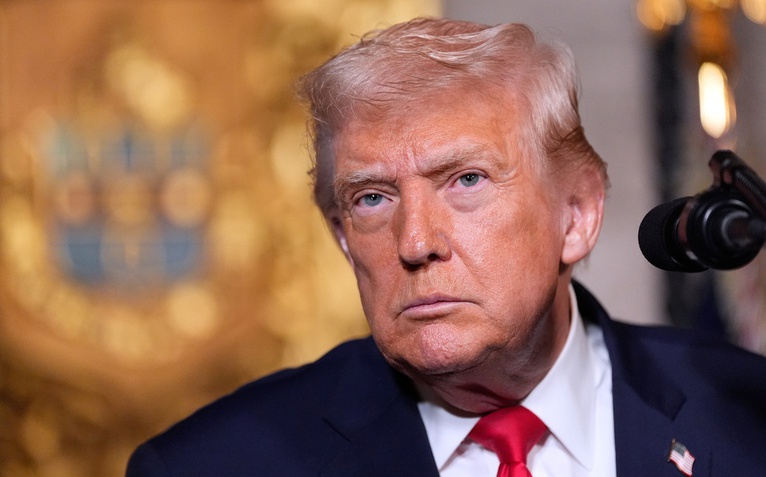 Đe dọa áp thuế 100% của ông Trump bị châu Âu xem như 'lời nói gió bay'