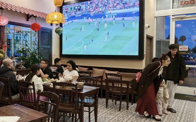 Đi xem World Cup ở quán phở San Jose