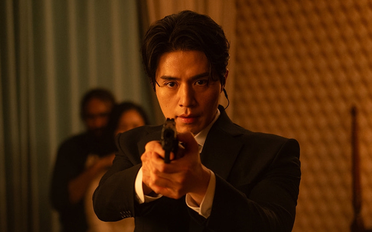 Lee Dong Wook mang A shop for killers trở lại trong phim Hàn tháng 7