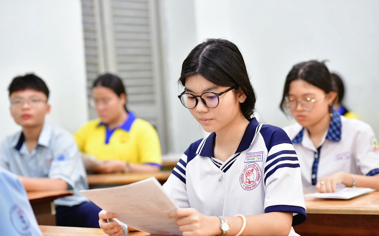 Tỉ lệ trúng tuyển lớp 10 TP.HCM vượt 100% chỉ tiêu, vẫn có thể tuyển bổ sung