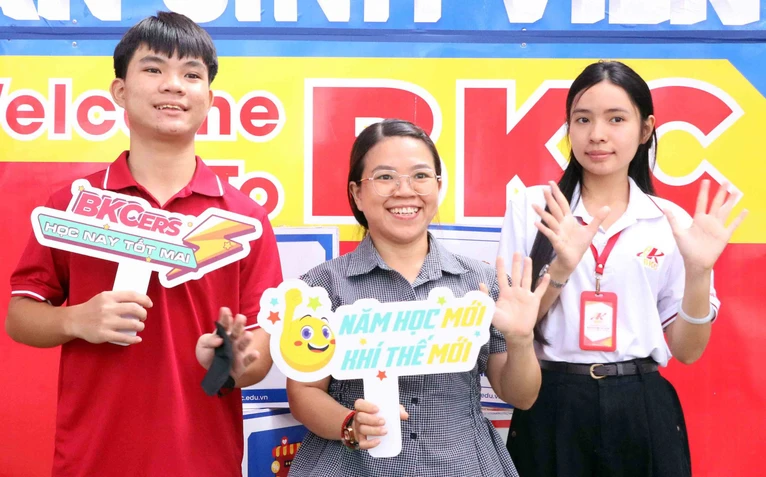 Chưa có điểm thi lớp 10, một trường cao đẳng đã tổ chức nhập học cho học sinh tốt nghiệp THCS
