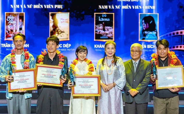 Liên hoan phim ngắn TP.HCM bế mạc, vinh danh nhiều tài năng trẻ