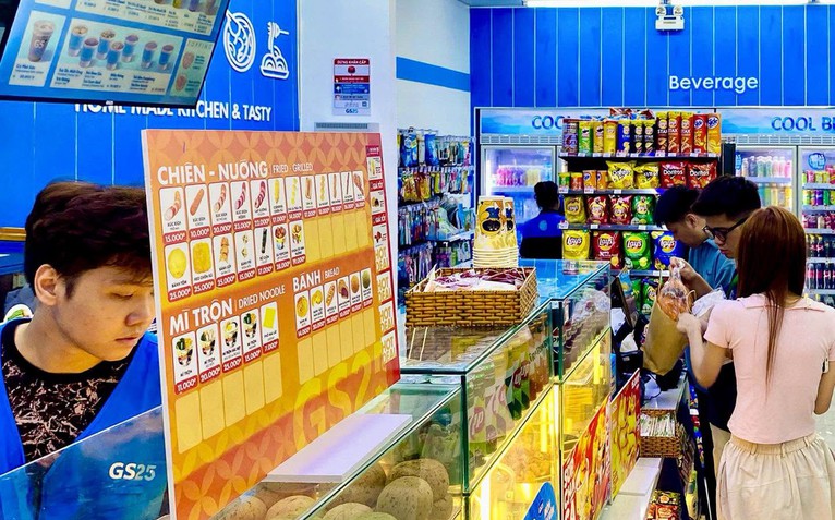 Tạm dừng hoạt động một chi nhánh, GS25 nói đang rà soát toàn hệ thống để đảm bảo dịch vụ