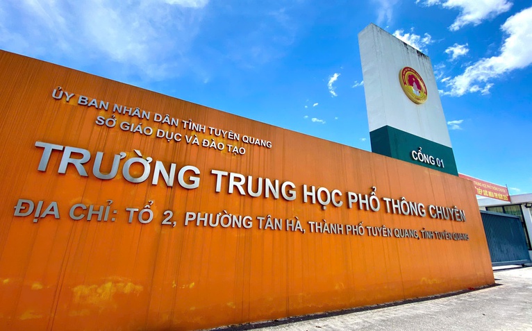 Vụ hơn 140 điểm 10 toán ở Tuyên Quang: Có nên cho 328 thí sinh thi lại?