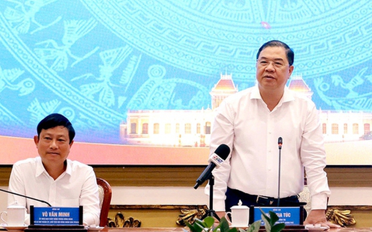Phó thủ tướng thường trực: Có lộ trình di dời cảng biển ra khỏi trung tâm TP.HCM để giảm ùn tắc giao thông
