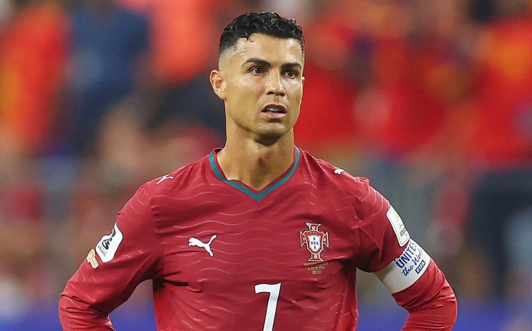 Ronaldo nhận thêm tin buồn sau khi bị loại khỏi World Cup 2026