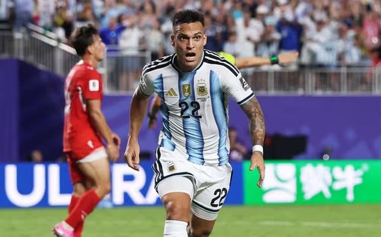 Video: Argentina phản công sắc bén, tiễn Thụy Sĩ về nước