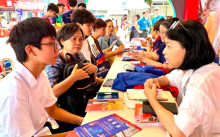 Bộ GD-ĐT: Các trường phải rà soát thông tin tuyển sinh, không làm khó thí sinh