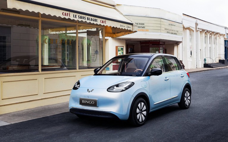 Wuling Bingo có bán ở Việt Nam khả năng thành xe điện Chevrolet giá rẻ