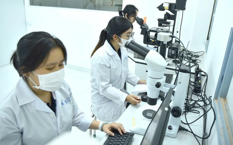 Tin tức sáng 22-7: TP.HCM thu hút người tài năng; Tăng trợ cấp với quân nhân phục viên, xuất ngũ