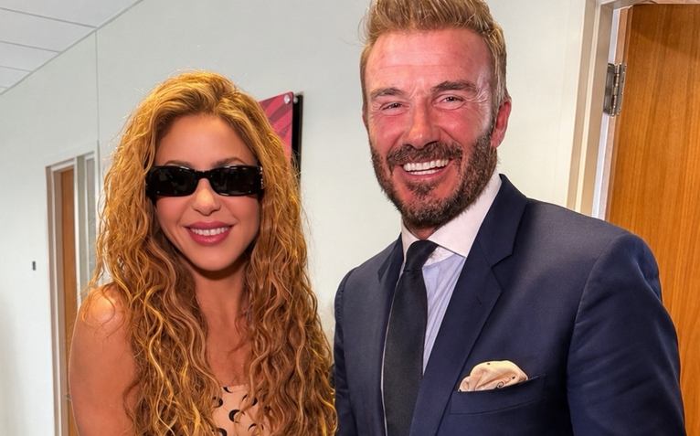 Shakira khoe ảnh hậu trường chung kết World Cup với David Beckham, BTS
