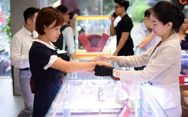 Thị trường kim cương đang vận hành trên điều gì?