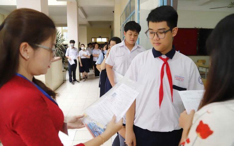 79 trường ở TP.HCM tuyển sinh bổ sung lớp 10 công lập, học sinh nào được đăng ký?