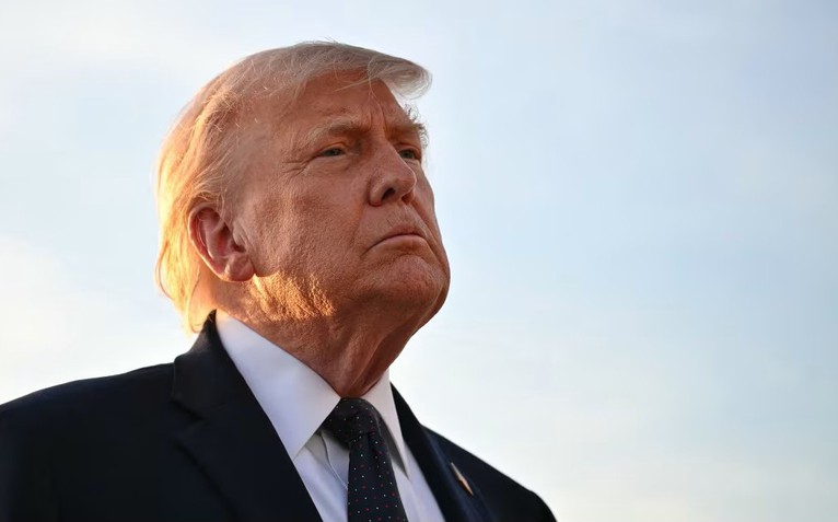 Chỉ 15% người dân Mỹ hoàn toàn hài lòng với ông Trump