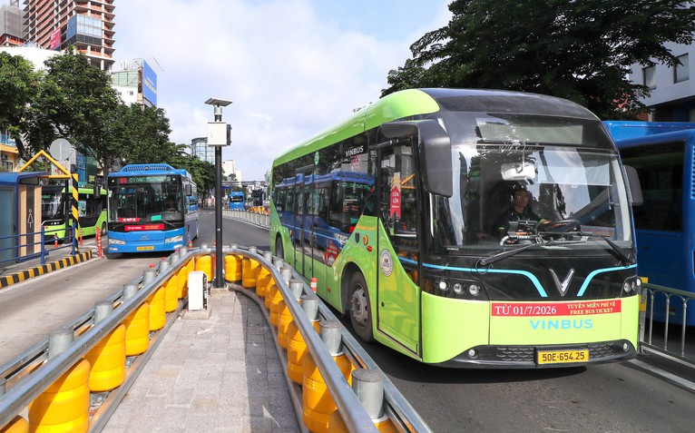 Bộ Xây dựng thống nhất đề xuất mở tuyến xe buýt nối sân bay Tân Sơn Nhất và Long Thành