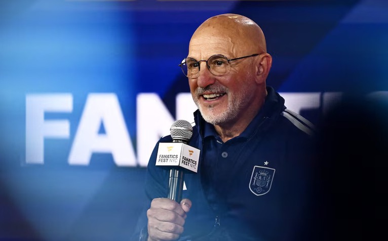 HLV Tây Ban Nha bức xúc vì hành vi phi thể thao của tuyển Argentina ở chung kết World Cup 2026