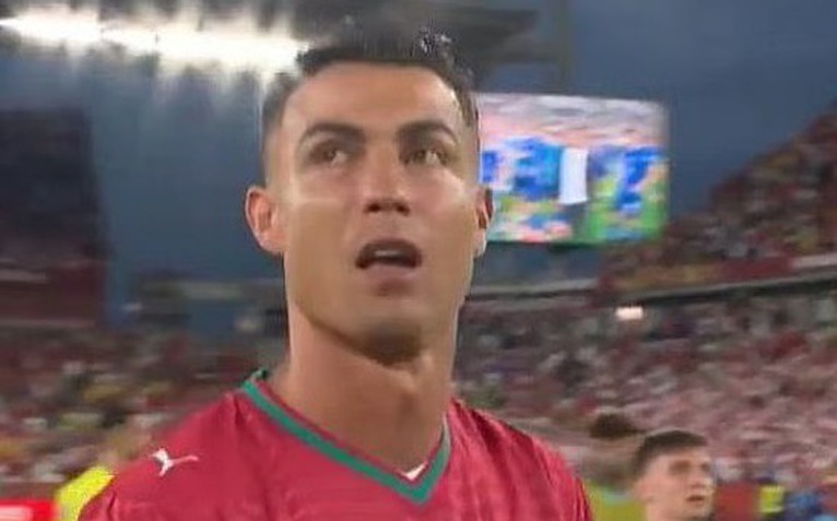 Ronaldo bật khóc, tri ân Diogo Jota