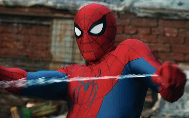Cơn sốt xem Spider-Man lúc nửa đêm ở Trung Quốc