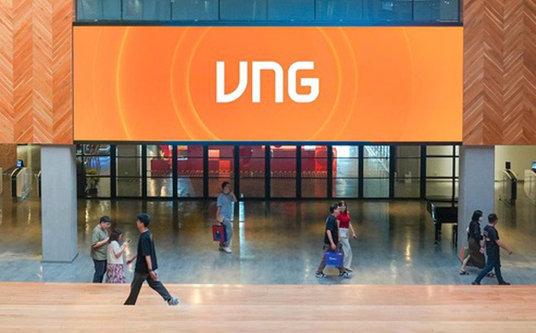 Cổ phiếu VNZ lên cao nhất gần 2 năm, PNJ vẫn giảm sàn