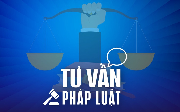 Hàng xóm làm mái che vươn ra hẻm chung, có vi phạm luật?