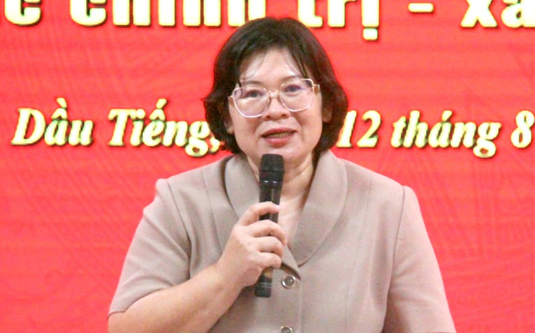 Phó bí thư Thành ủy TP.HCM Văn Thị Bạch Tuyết làm việc với Công ty Cao su Dầu Tiếng
