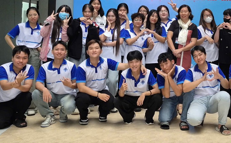Trường đại học thống kê 14 chiêu lừa phổ biến cảnh báo cho sinh viên
