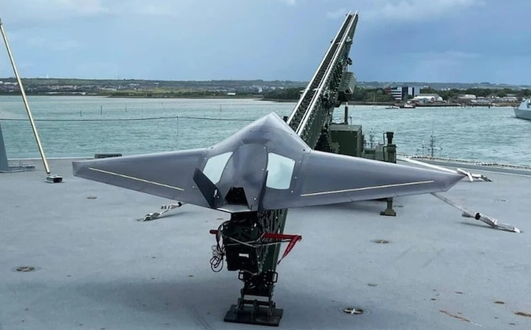 Nga dọa Anh sẽ 'trả giá' vì cấp drone cho Ukraine; Kiev lại thay tướng