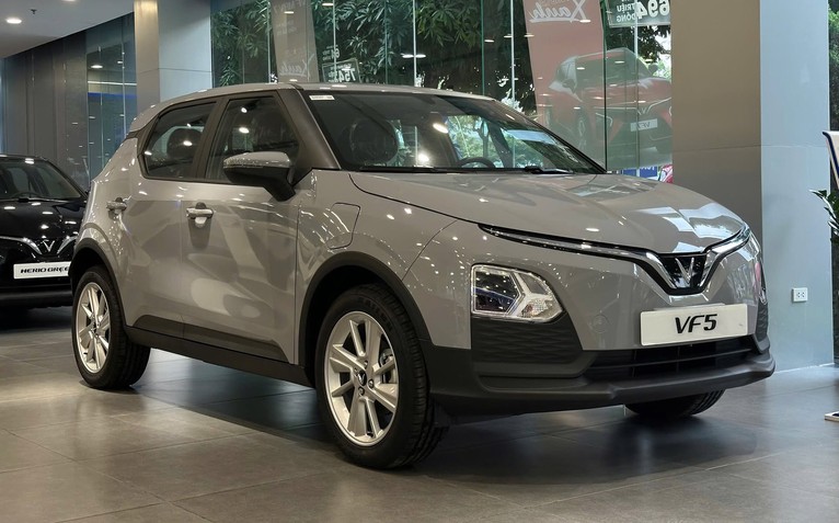 Tin tức giá xe: VinFast VF 5 giá sốc dưới 435 triệu đồng tại đại lý