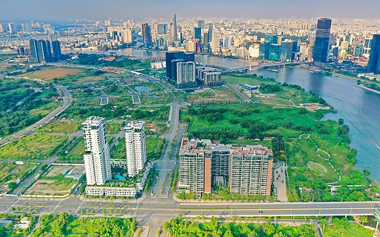 Lãi nghìn tỉ, vì sao vẫn chưa đủ để đánh giá doanh nghiệp bất động sản?