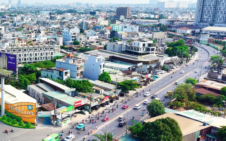 Bất động sản cửa ngõ TP.HCM hấp dẫn hơn nhờ các dự án hạ tầng được khởi động