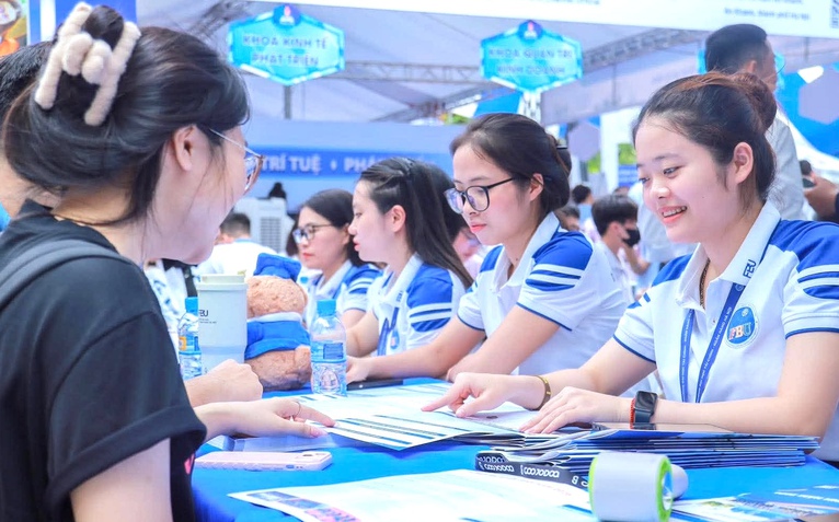 Đại học Quốc gia TP.HCM điều phối lọc ảo xét tuyển cho 96 trường phía Nam