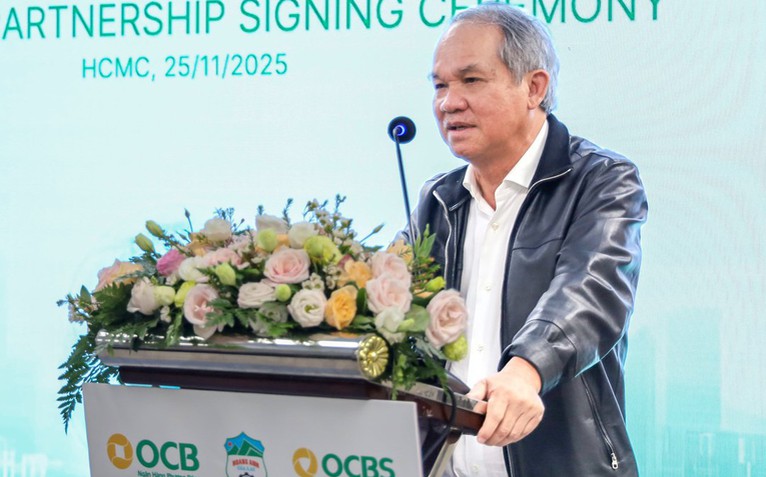 Bầu Đức đưa công ty 'gà đẻ trứng vàng' lên sàn chứng khoán