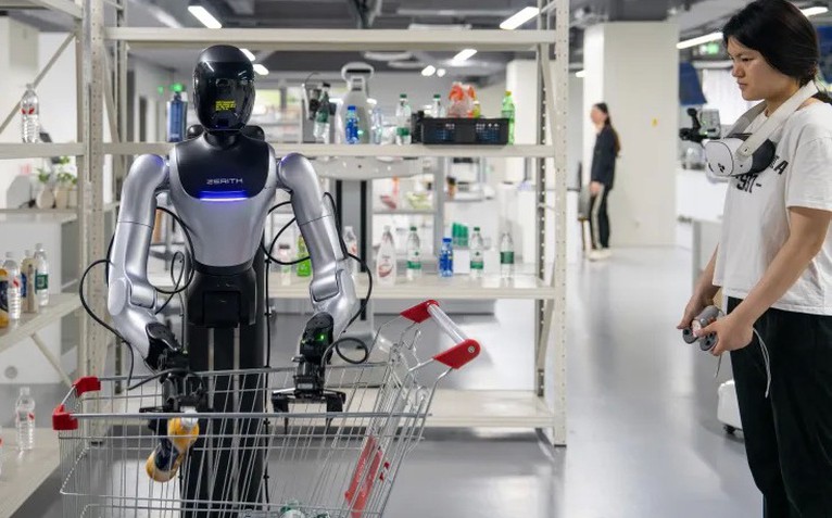 Robot cũng phải 'đi học', thi lấy chứng chỉ trước khi đi làm